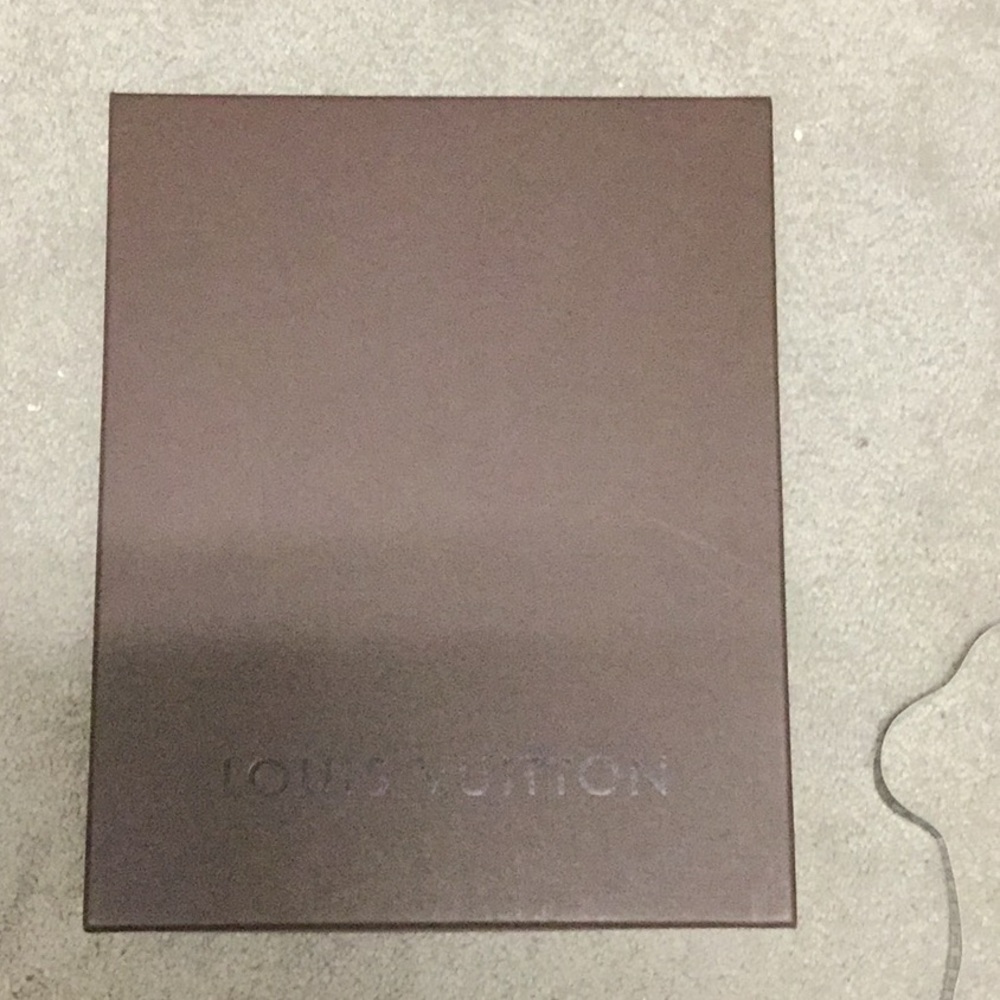 Louis Vuitton gift box